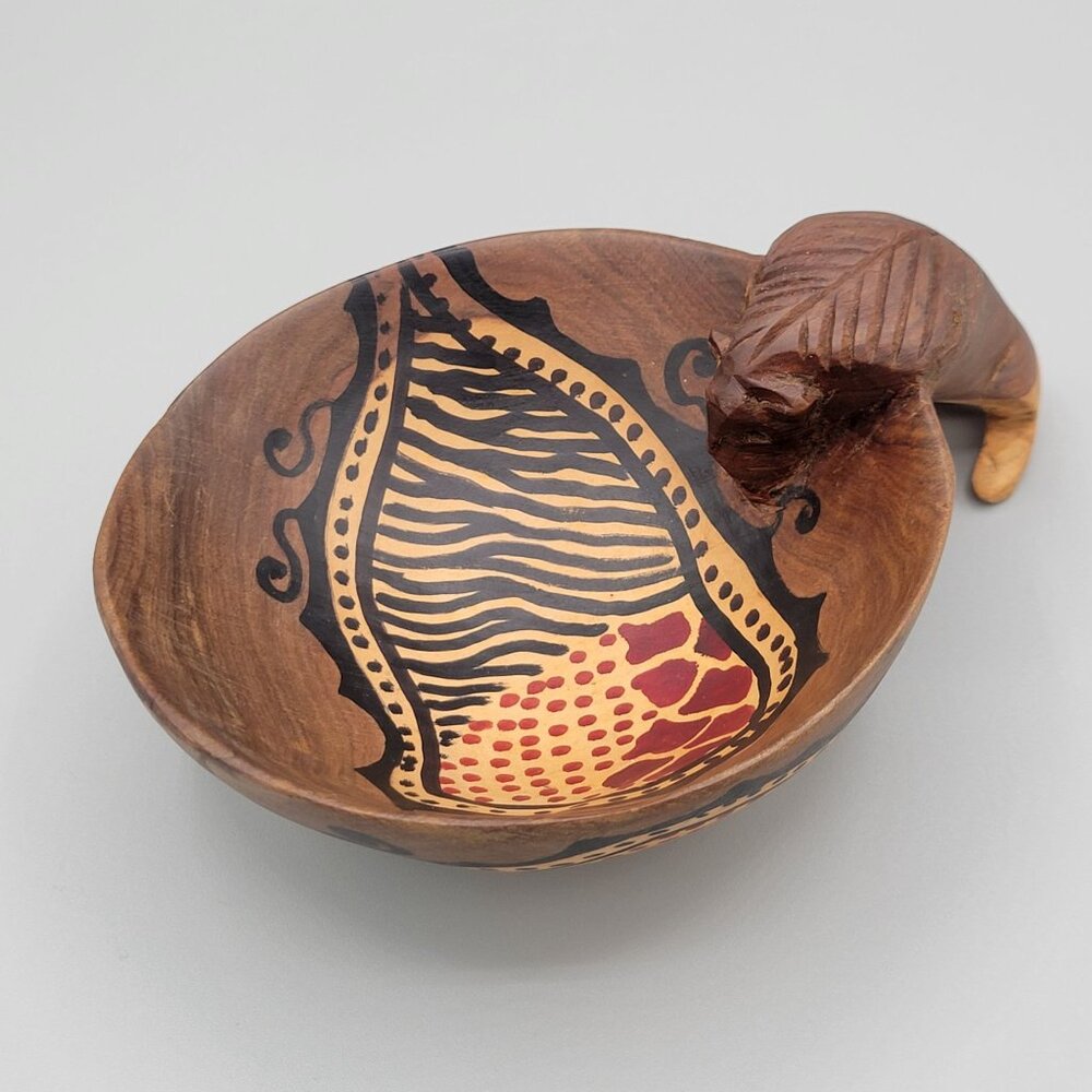 Handcarved Wooden Painted Decorative Bowl Animal Handle African Folk Art 7"x3"
